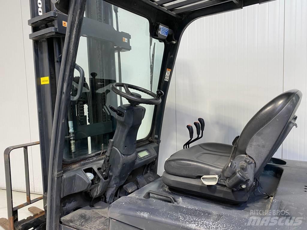 Doosan B35X-5 Akumulátorové vozíky