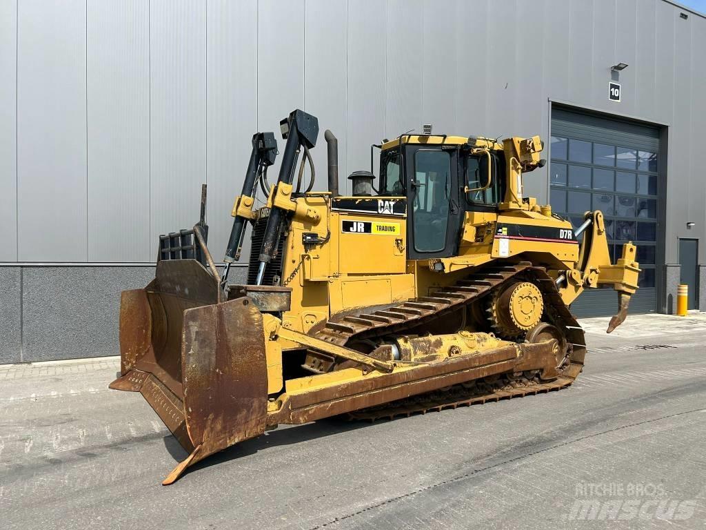 CAT D 7 R (Leica GPS) Pásové dozéry