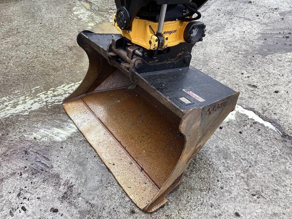 Hitachi ZX85US-6 Midi rýpadlá 7 t - 12 t