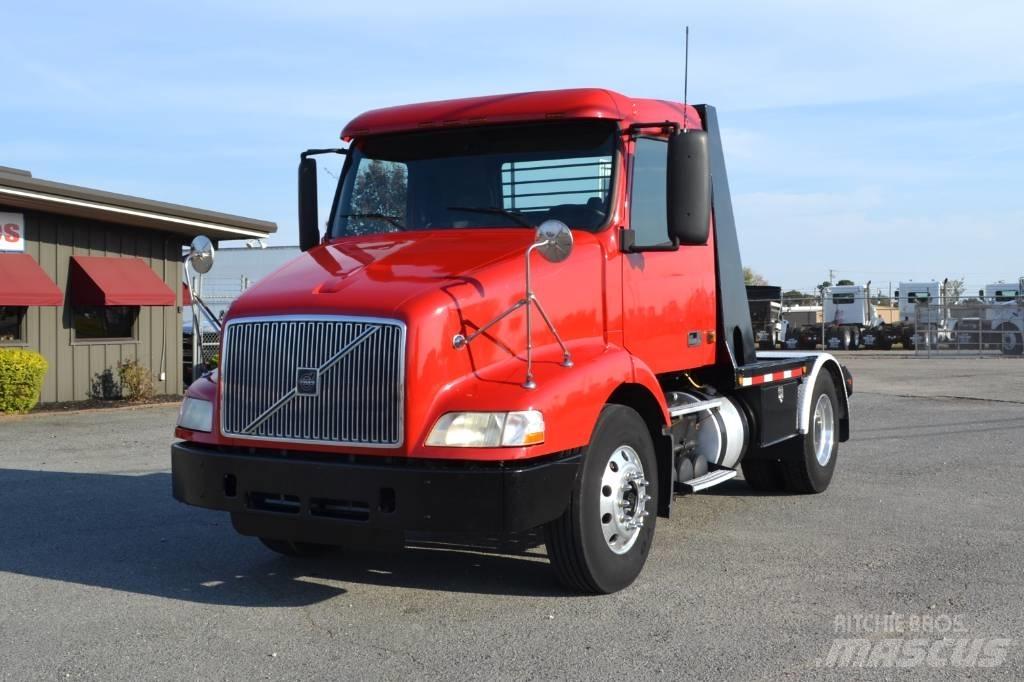 Volvo VNM 42 T200 Ťahače