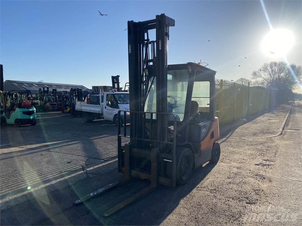 Doosan D30S-5 Dieselové vozíky