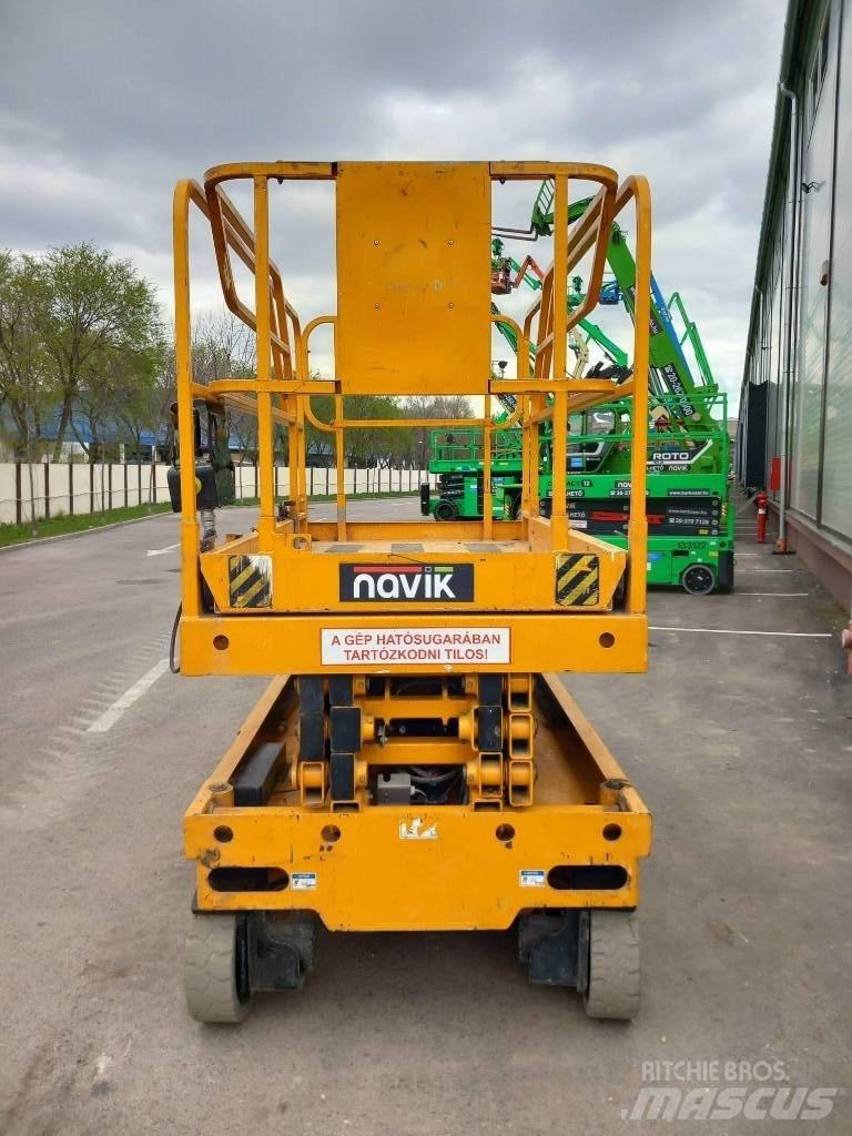 Haulotte Compact 10 Nožnicové zdvíhacie plošiny