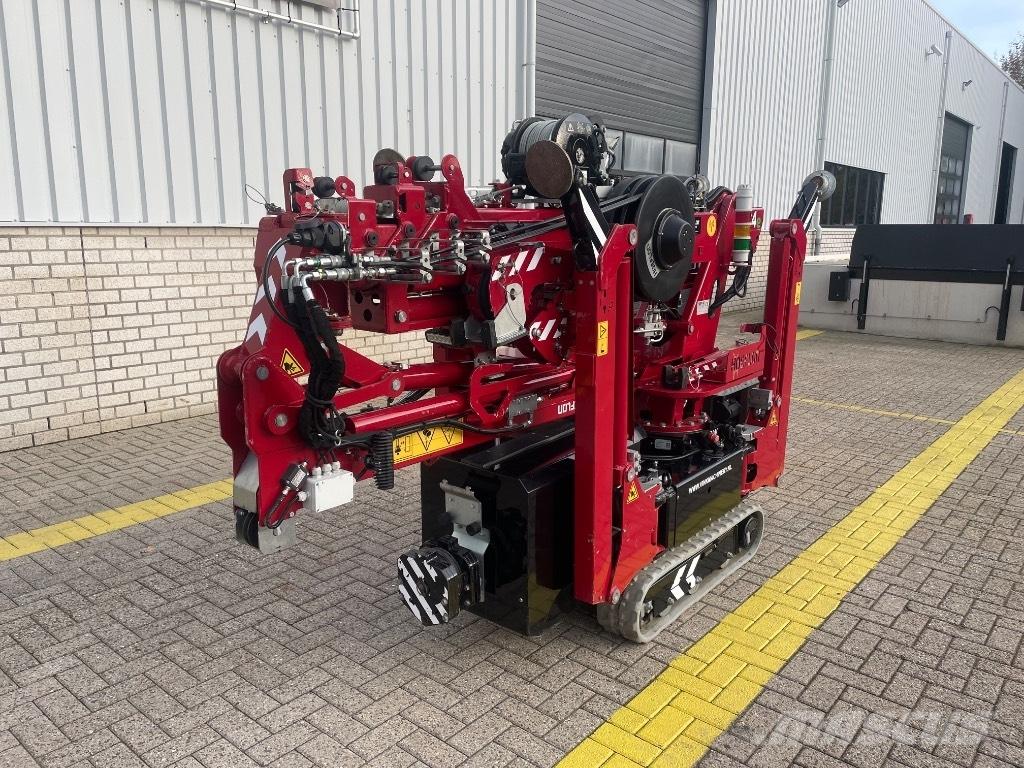 Hoeflon C 4 E Minižeriavy