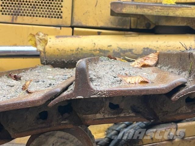 CAT D5N LGP PAT Pásové dozéry