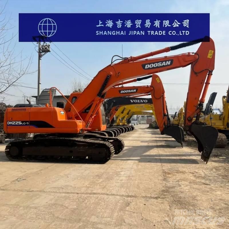 Doosan DH 225 LC-7 Pásové rýpadlá