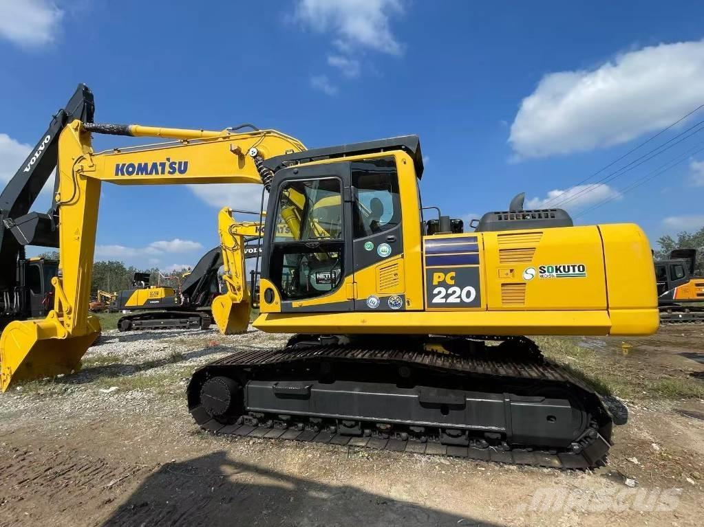 Komatsu PC 220 Pásové rýpadlá