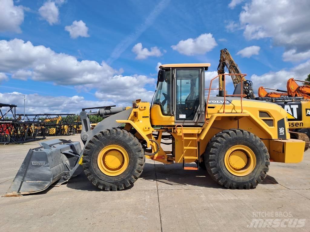 Volvo L105 Kolesové nakladače
