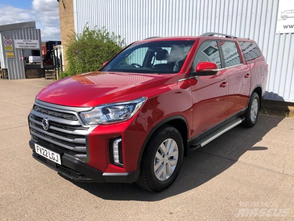 Ssangyong Musso Automobily