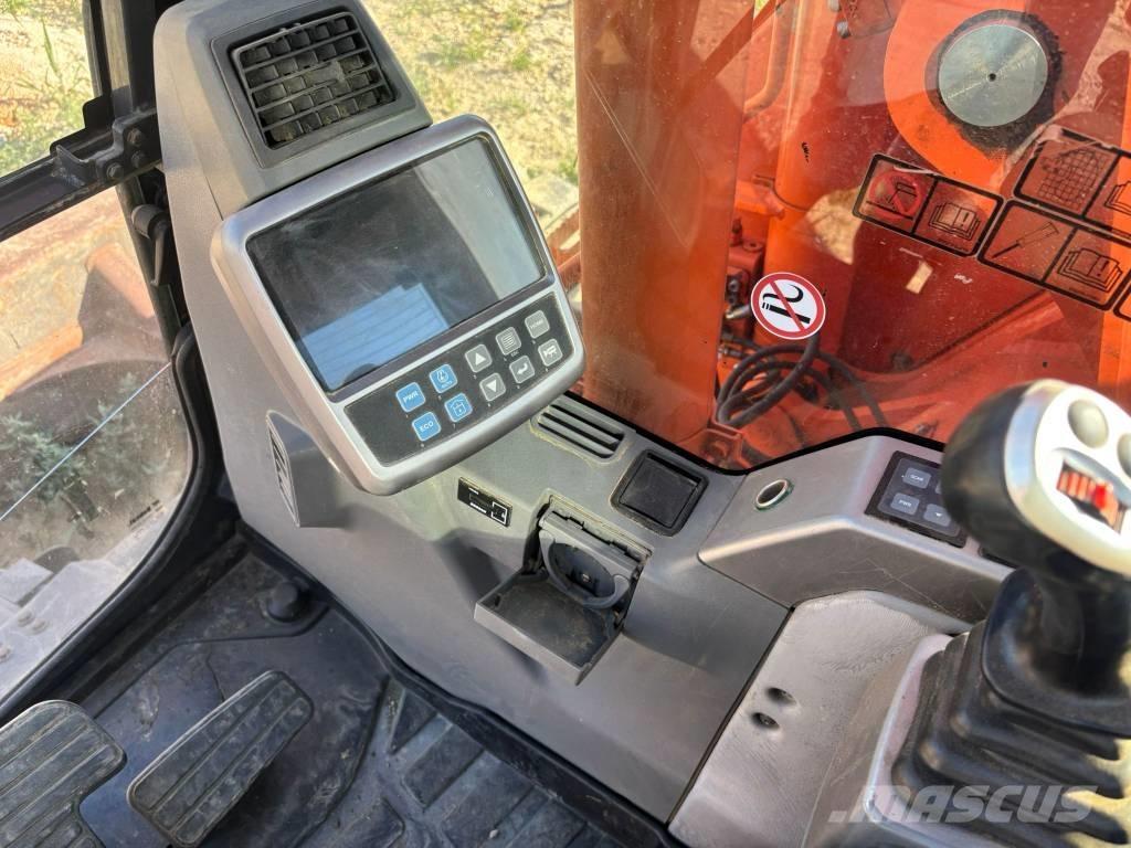 Doosan DX 140 LCR-3 Pásové rýpadlá