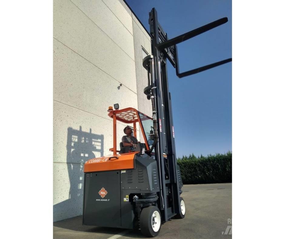 Combilift C3000CBE Vozíky do úzkych uličiek