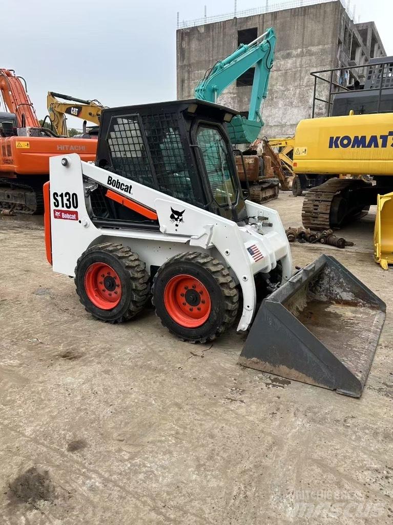 Bobcat S 130 Šmykom riadené nakladače