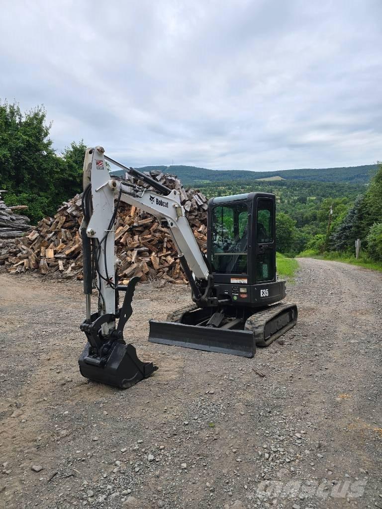 Bobcat E 35 Mini rýpadlá < 7t