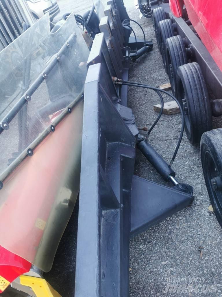 Kässbohrer PB 600 Rolby
