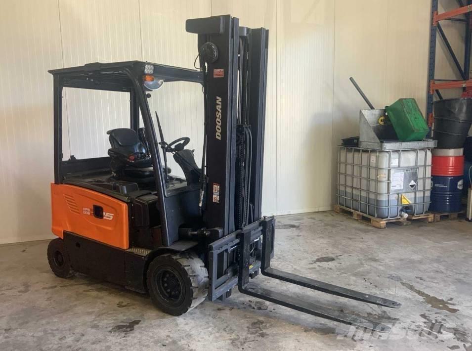 Doosan B 25 X-7 Akumulátorové vozíky