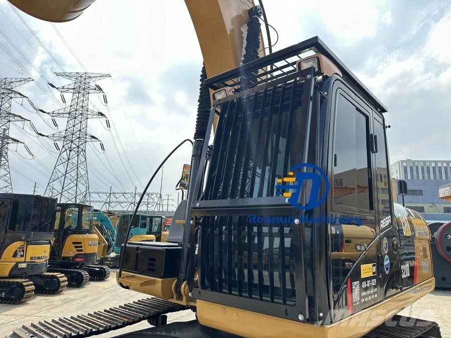 CAT 320D Pásové rýpadlá