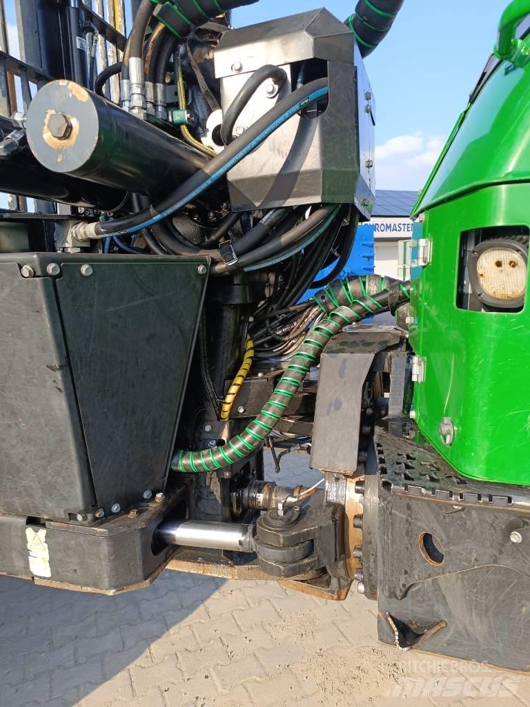John Deere 1210 G Lesné traktory