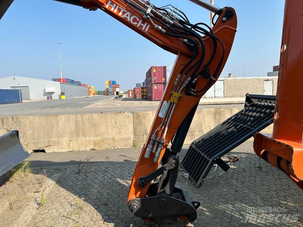Hitachi ZX95W-7 Kolesové rýpadlá
