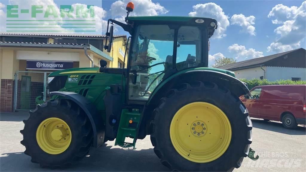 John Deere 6110R Traktory