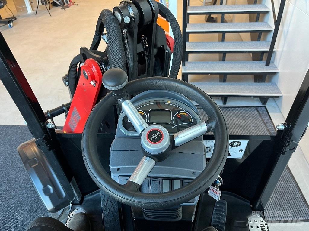 Manitou MLA 2-25 H Viacúčelové nakladače