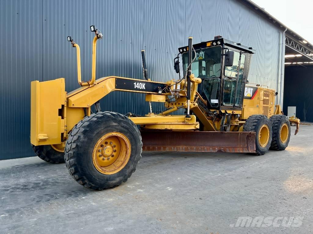 CAT 140K Grejdery