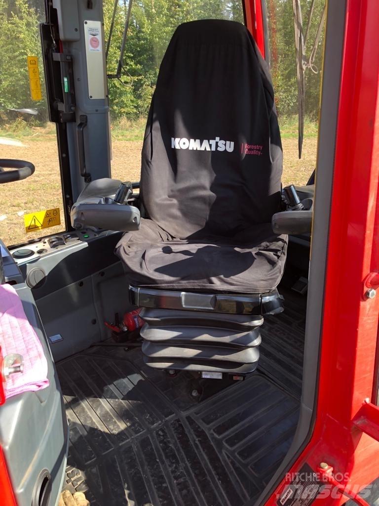 Komatsu 855 Lesné traktory