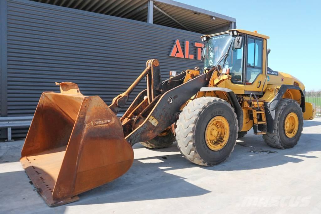 Volvo L120G Kolesové nakladače