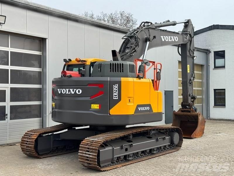 Volvo ECR 235 EL Pásové rýpadlá