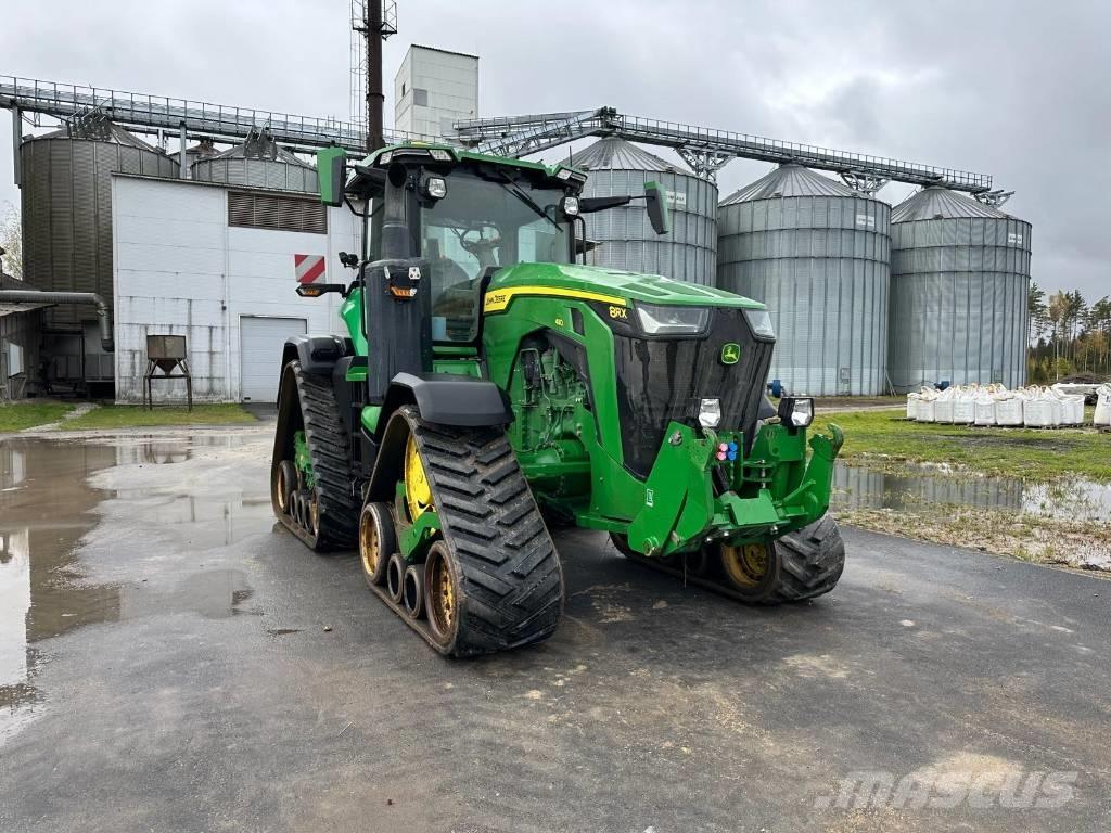 John Deere 8RX 410 Traktory