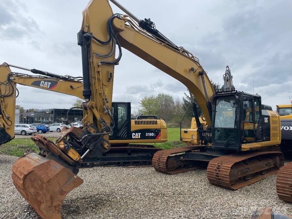 CAT 323FL Pásové rýpadlá