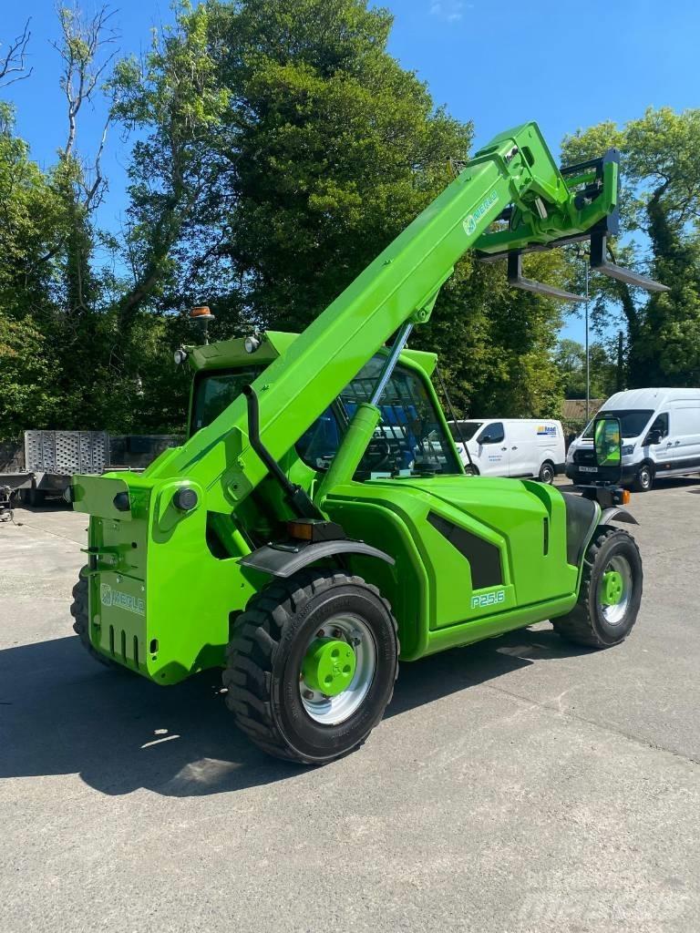 Merlo P 25.6 Teleskopické manipulátory