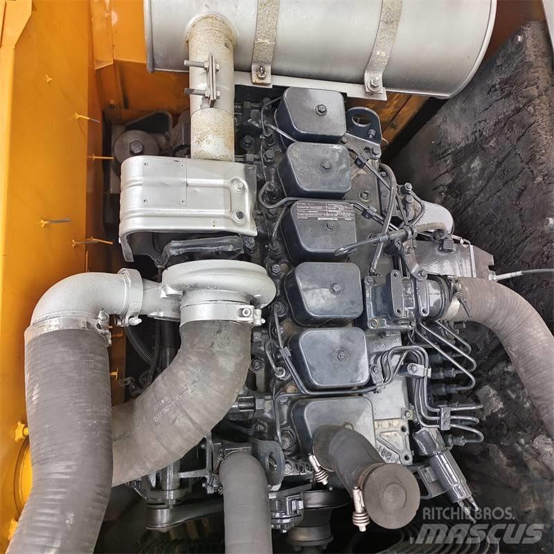 Hyundai 220LC -9S Pásové rýpadlá
