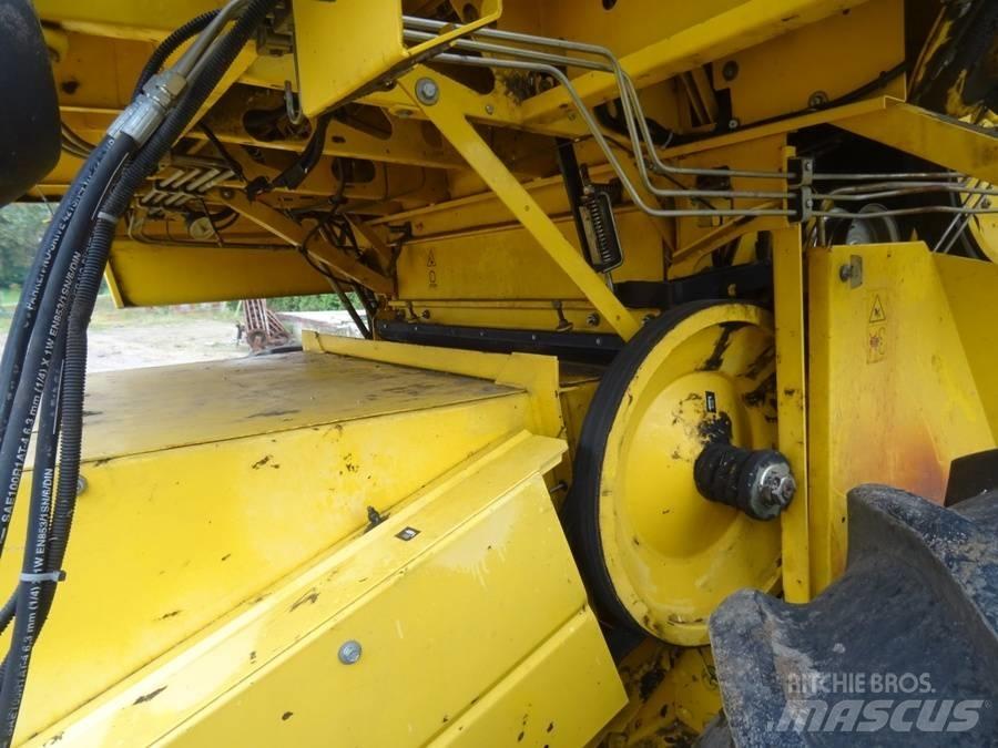 New Holland TC 54 Kombinované zberacie stroje