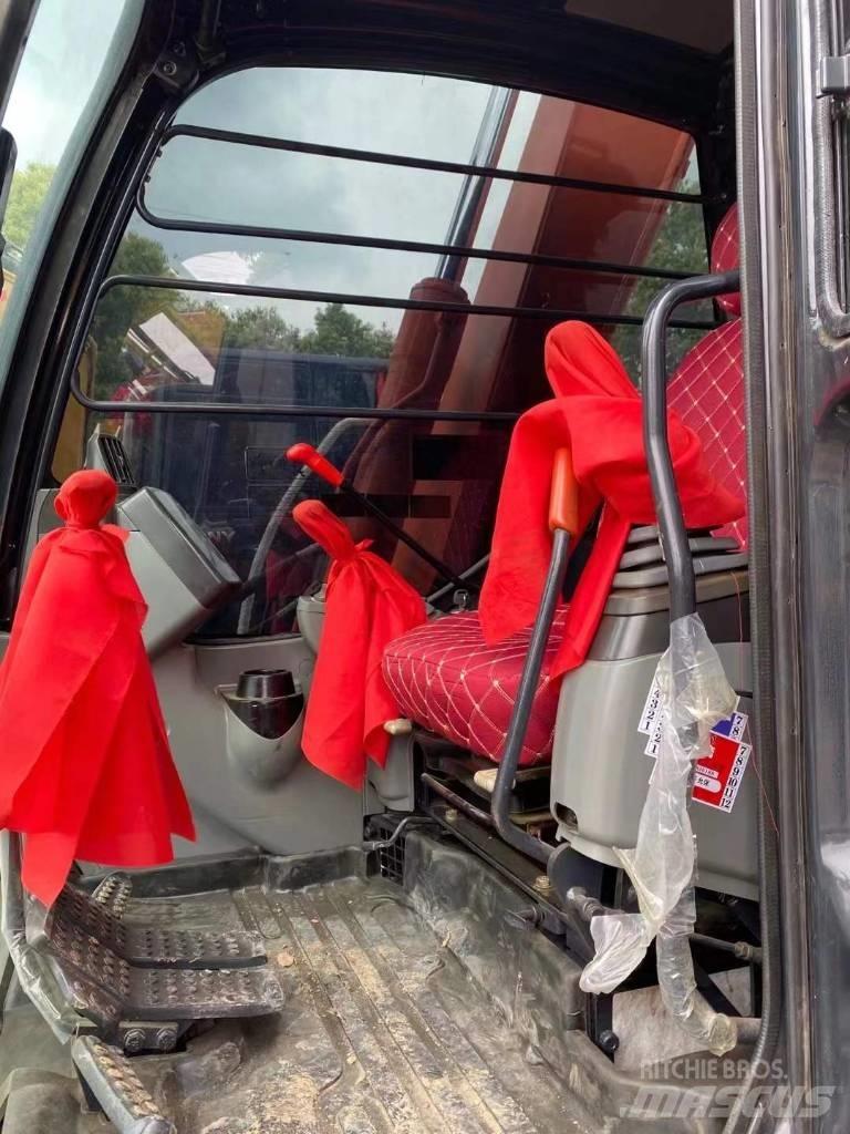 Hitachi Zaxis 70 Pásové rýpadlá