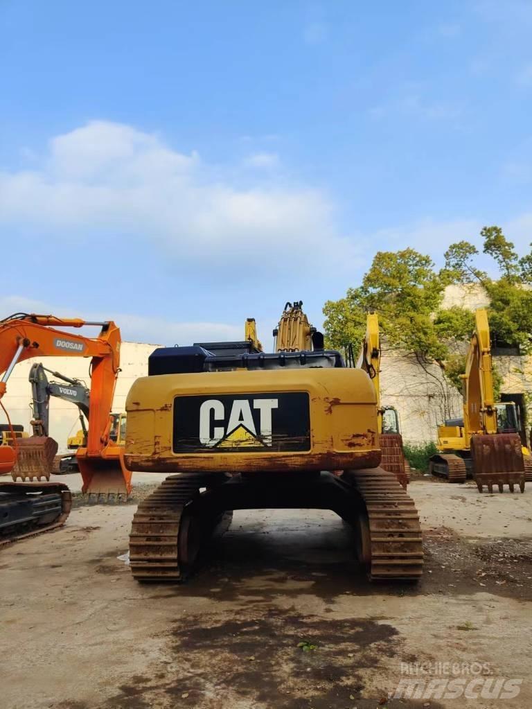 CAT 349 D2 Pásové rýpadlá