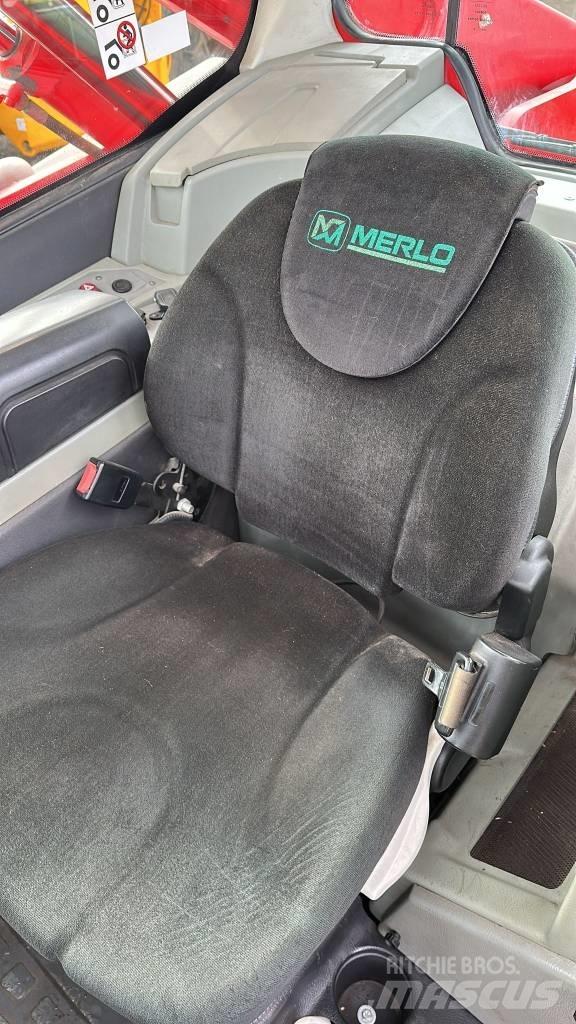 Merlo TF 38.7-120 Teleskopické kolesové nakladače