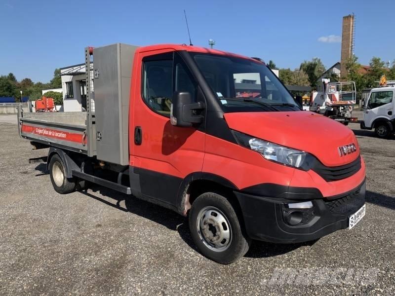 Iveco 35C12 - Tipper Sklápače