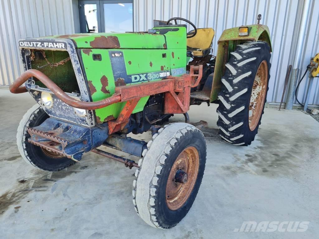 Deutz-Fahr DX 3.30 Traktory