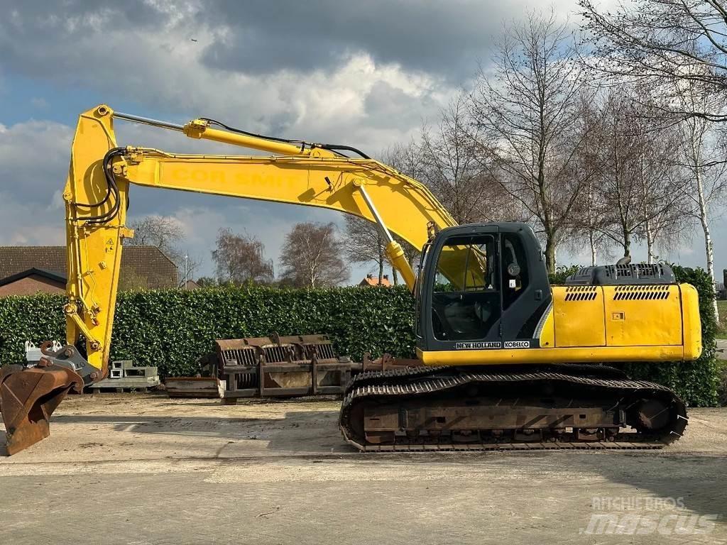 New Holland E215 Pásové rýpadlá