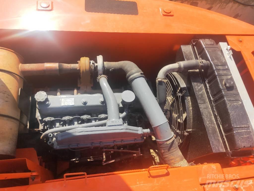 Doosan DH220LC-7 Pásové rýpadlá