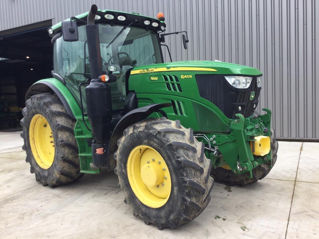 John Deere 6145R Traktory