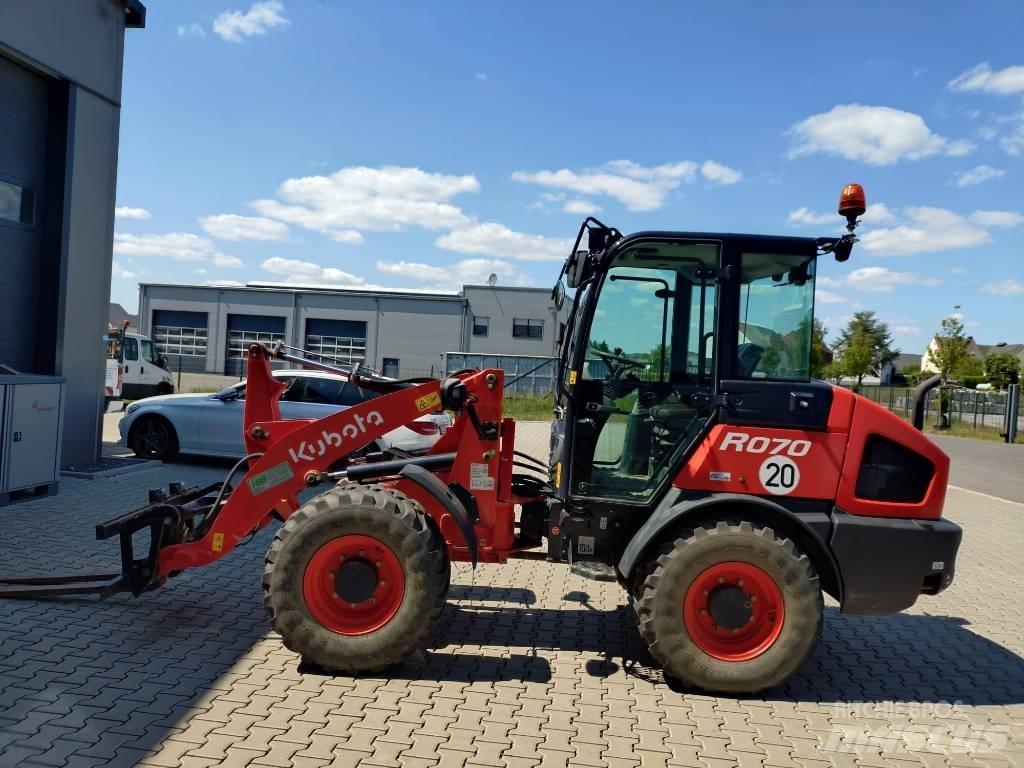 Kubota R 070 Kolesové nakladače