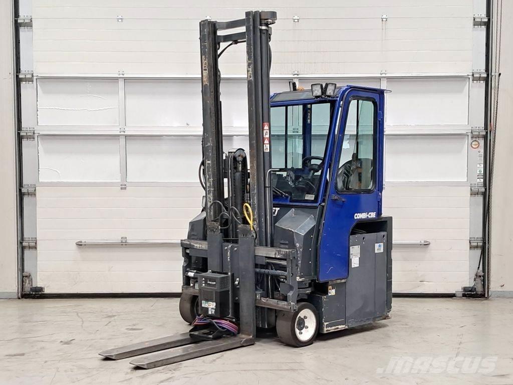 Combilift CBE3000 Bočný vysokozdvižný vozík