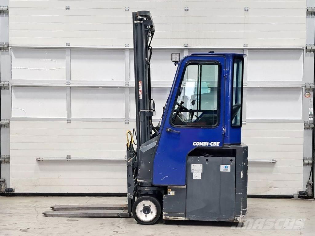 Combilift CBE3000 Bočný vysokozdvižný vozík