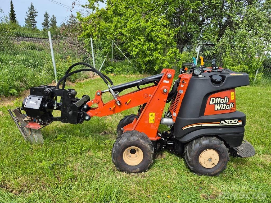 Ditch Witch R300 Rýhovače