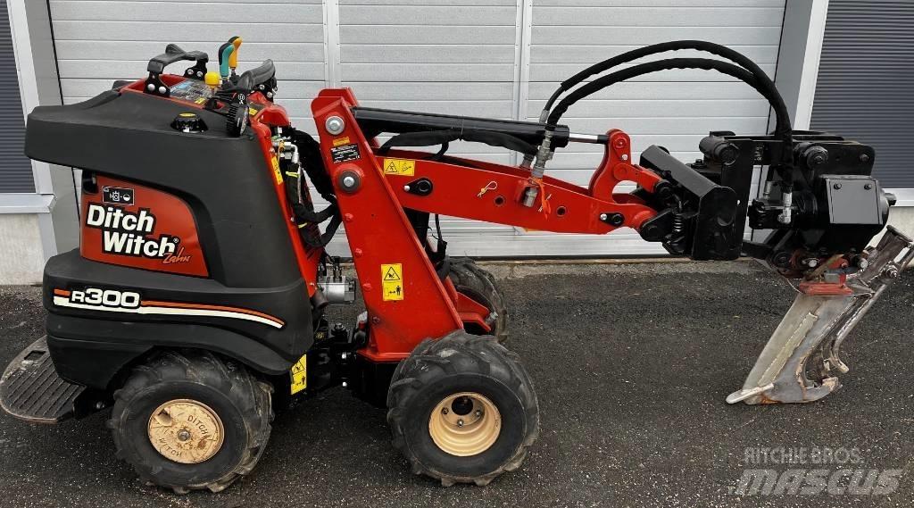 Ditch Witch R300 Rýhovače