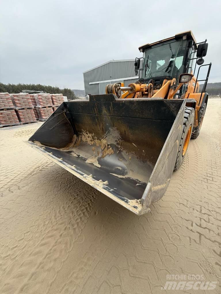 Hyundai HL 960 Kolesové nakladače