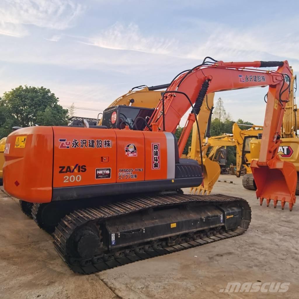 Hitachi ZX 200 Pásové rýpadlá