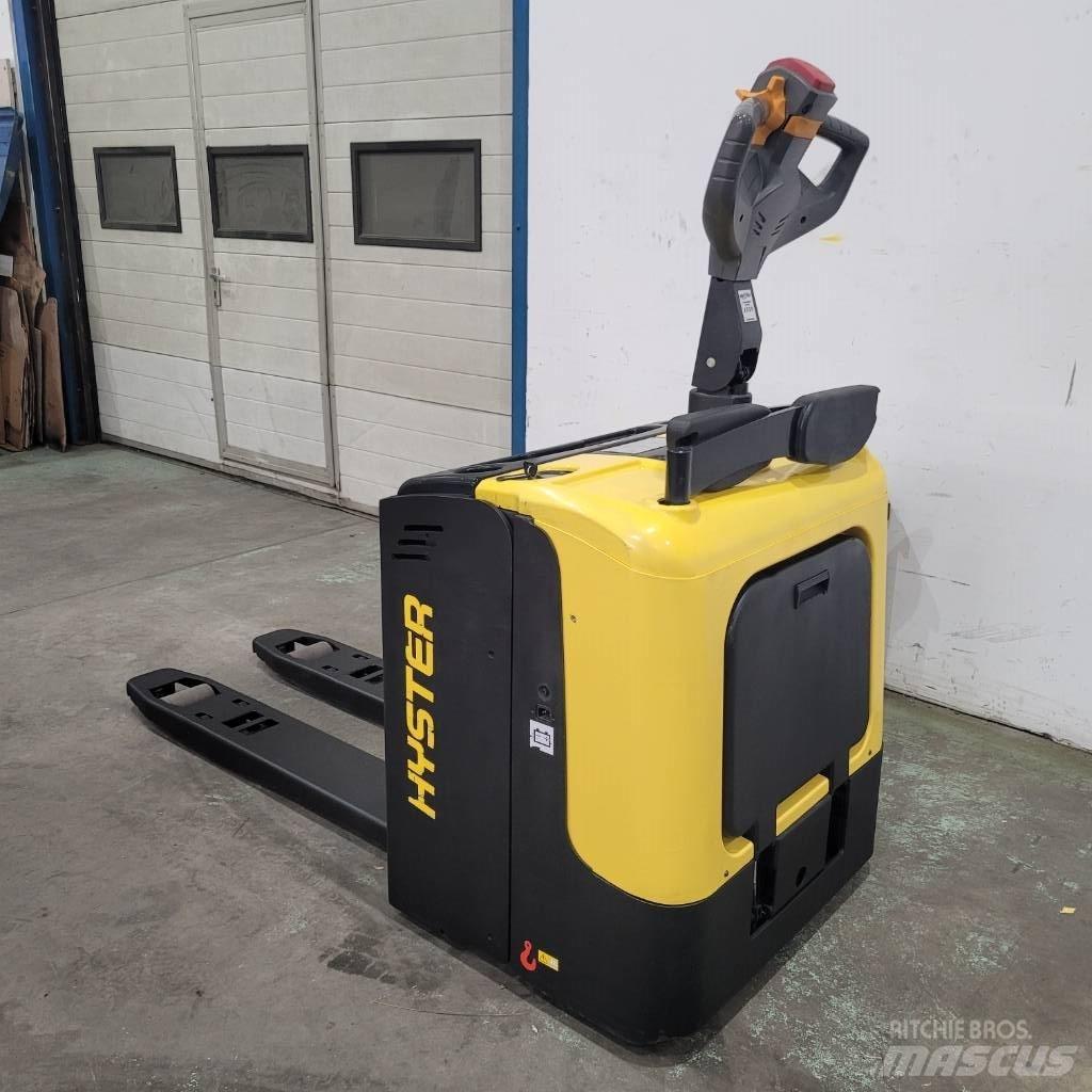 Hyster P 2.0 UTS Nízkozdvižný vozík s plošinou