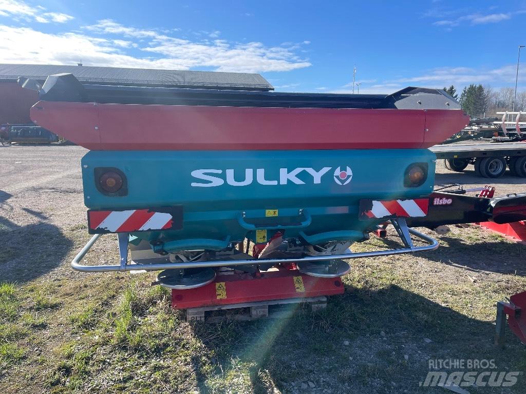 Sulky X 40+ Econov Rozmetadlá priemyselných hnojív