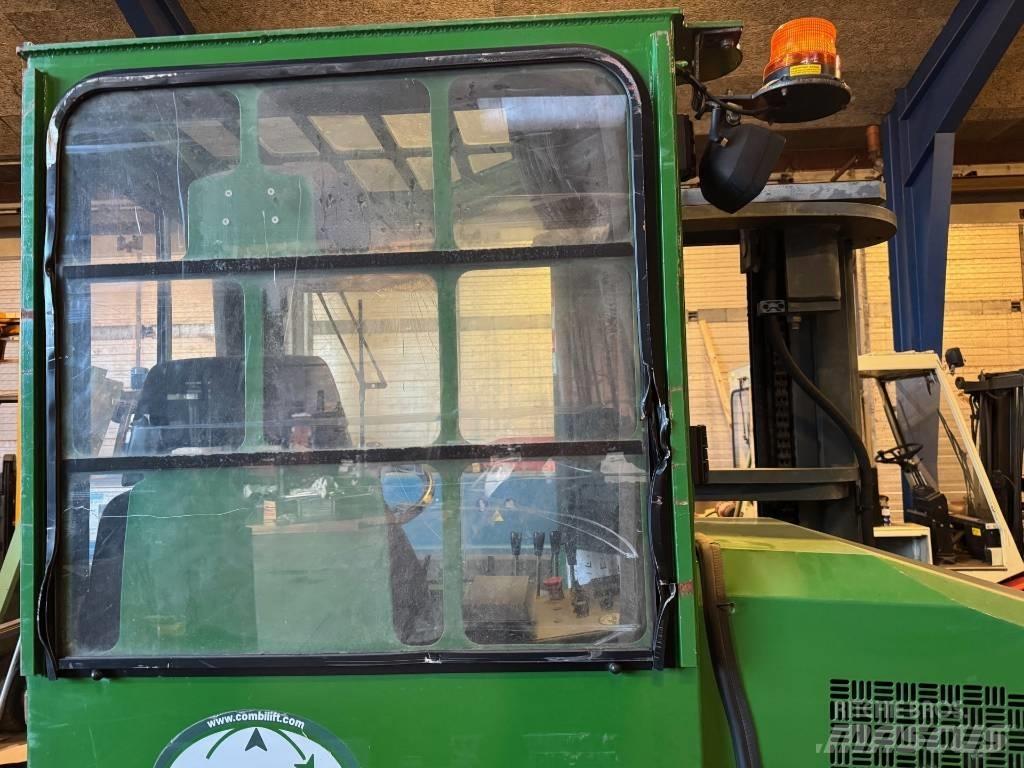 Combilift C 4000 4 cestné vysokozdvižné vozíky